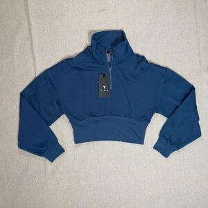 Titin | NWT Blue Quarter Zip Pullover Cropped Sweatshirt | Medium